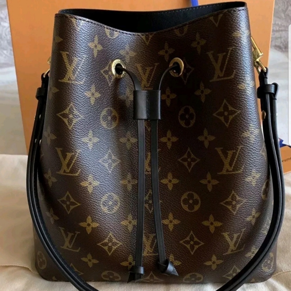 Louis Vuitton Neonoe